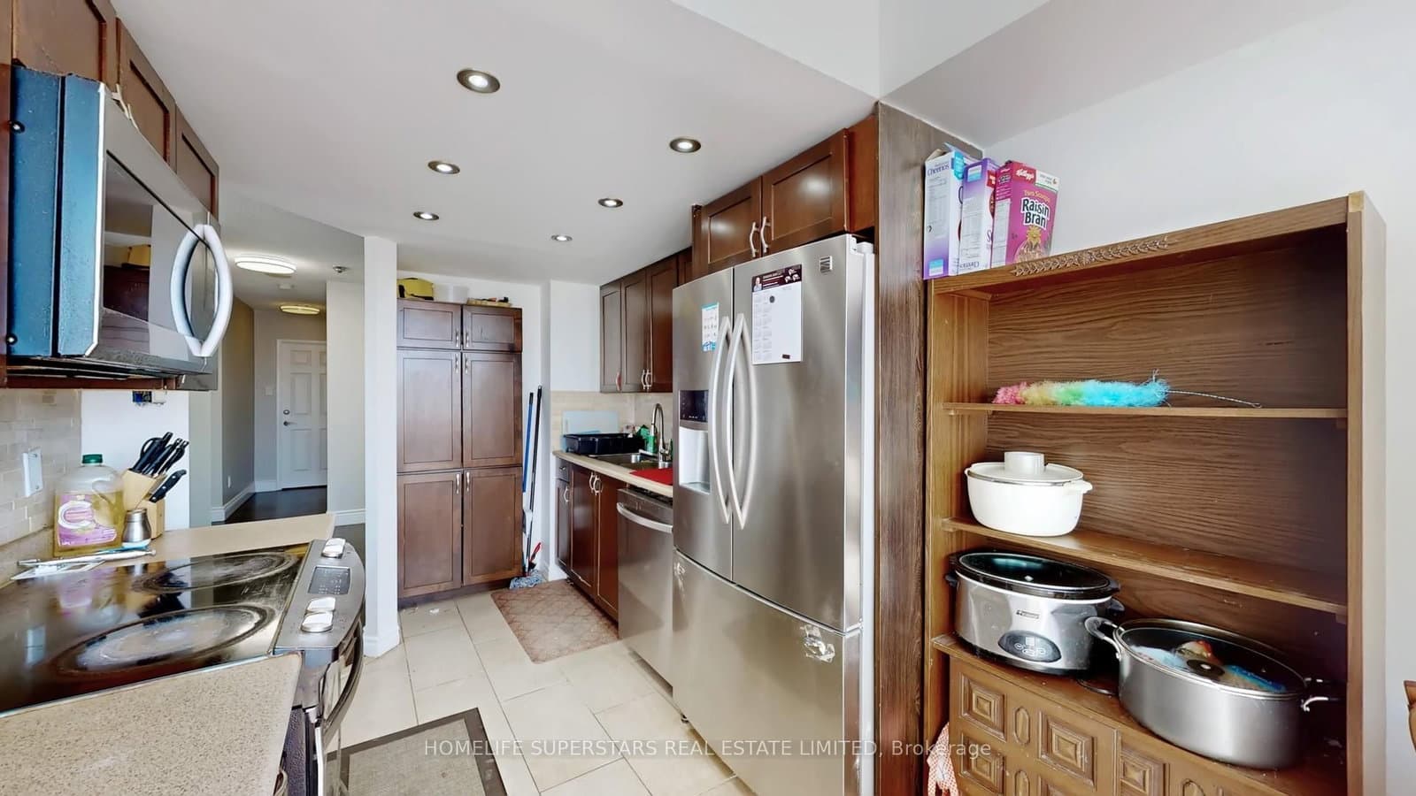 26 Hanover Road, Unit 301 thumbnail 17