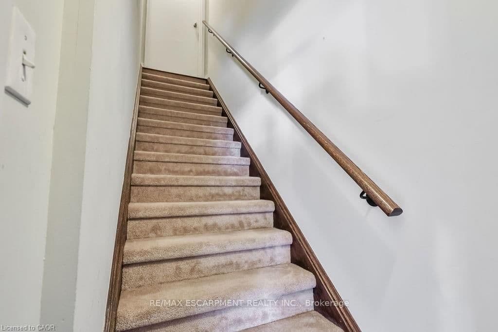 2480 Post Road, Unit 14 thumbnail 6