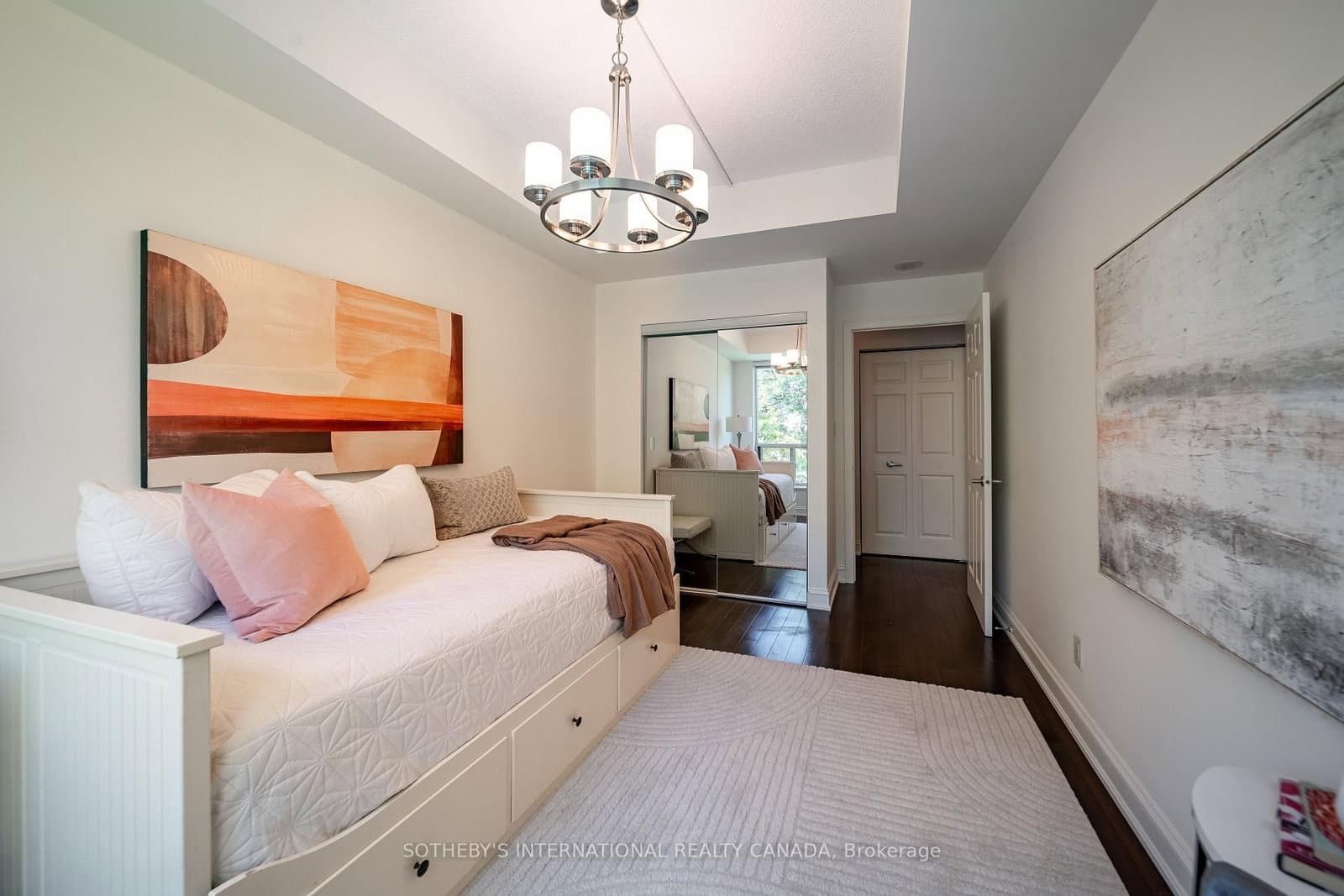 80 Palace Pier Court, Unit 302 thumbnail 20