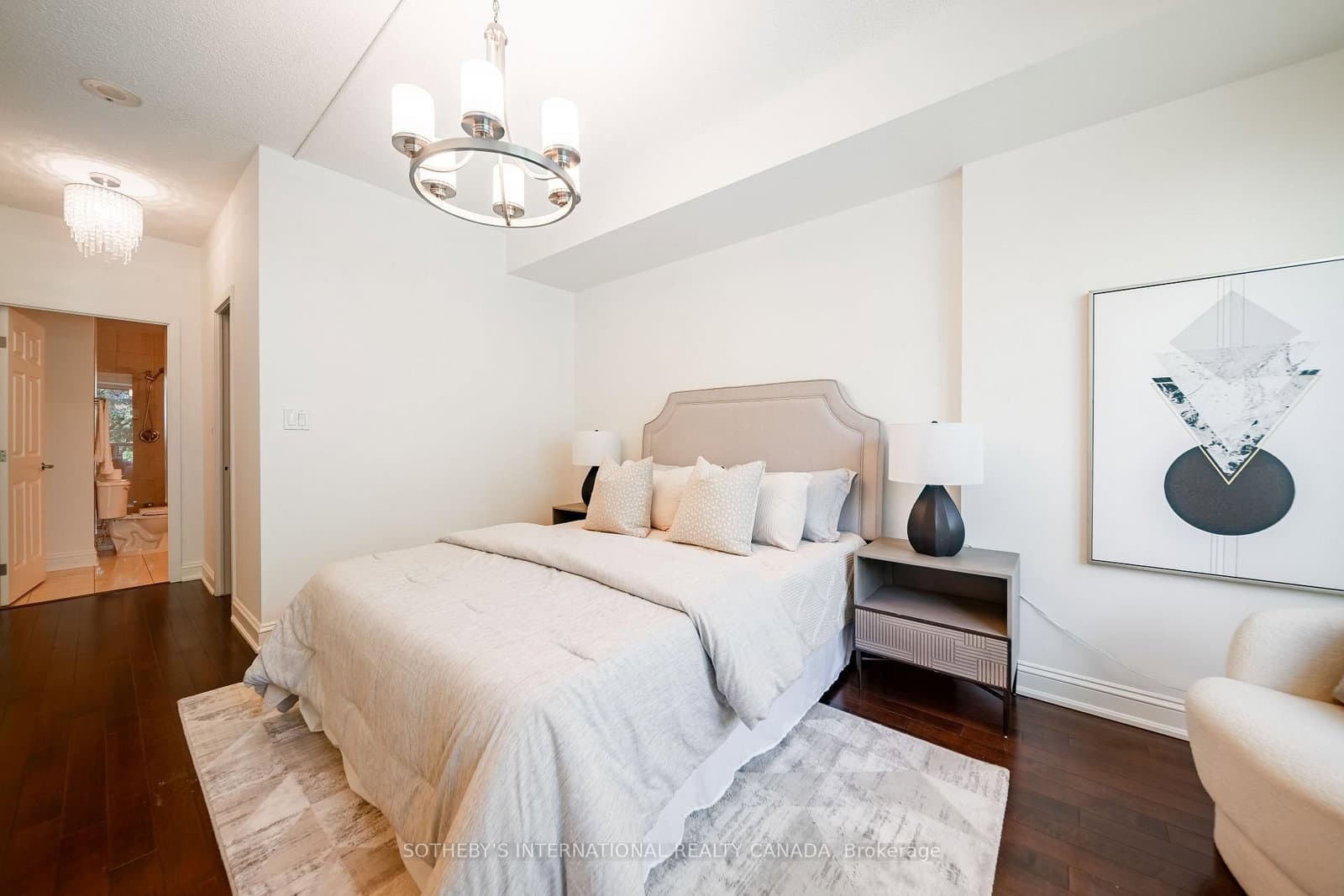 80 Palace Pier Court, Unit 302 thumbnail 22