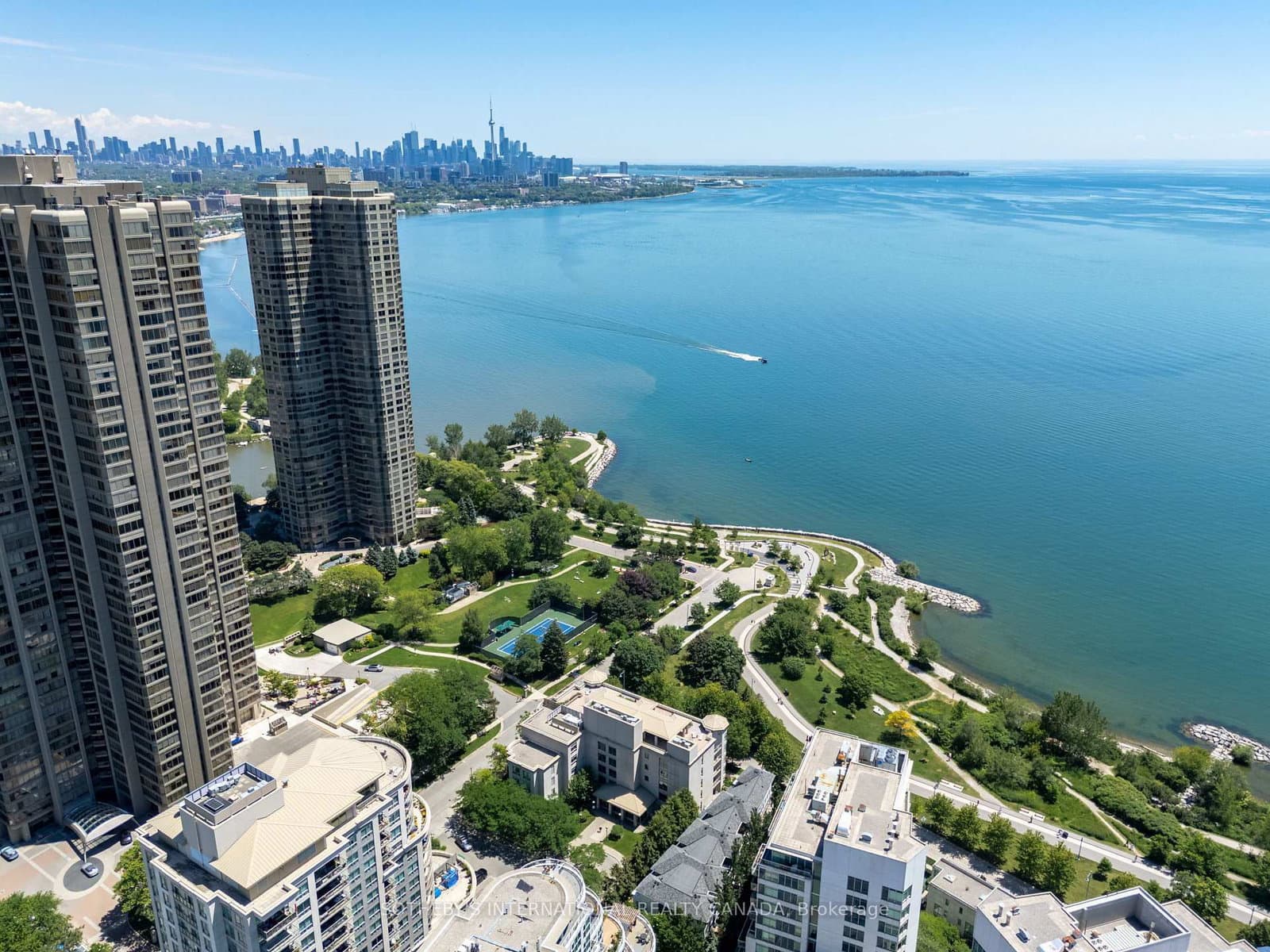 80 Palace Pier Court, Unit 302 thumbnail 29