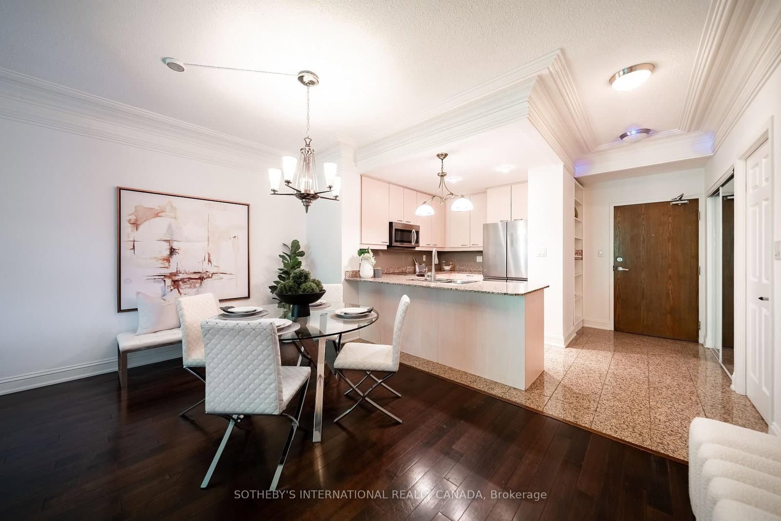 80 Palace Pier Court, Unit 302 thumbnail 8