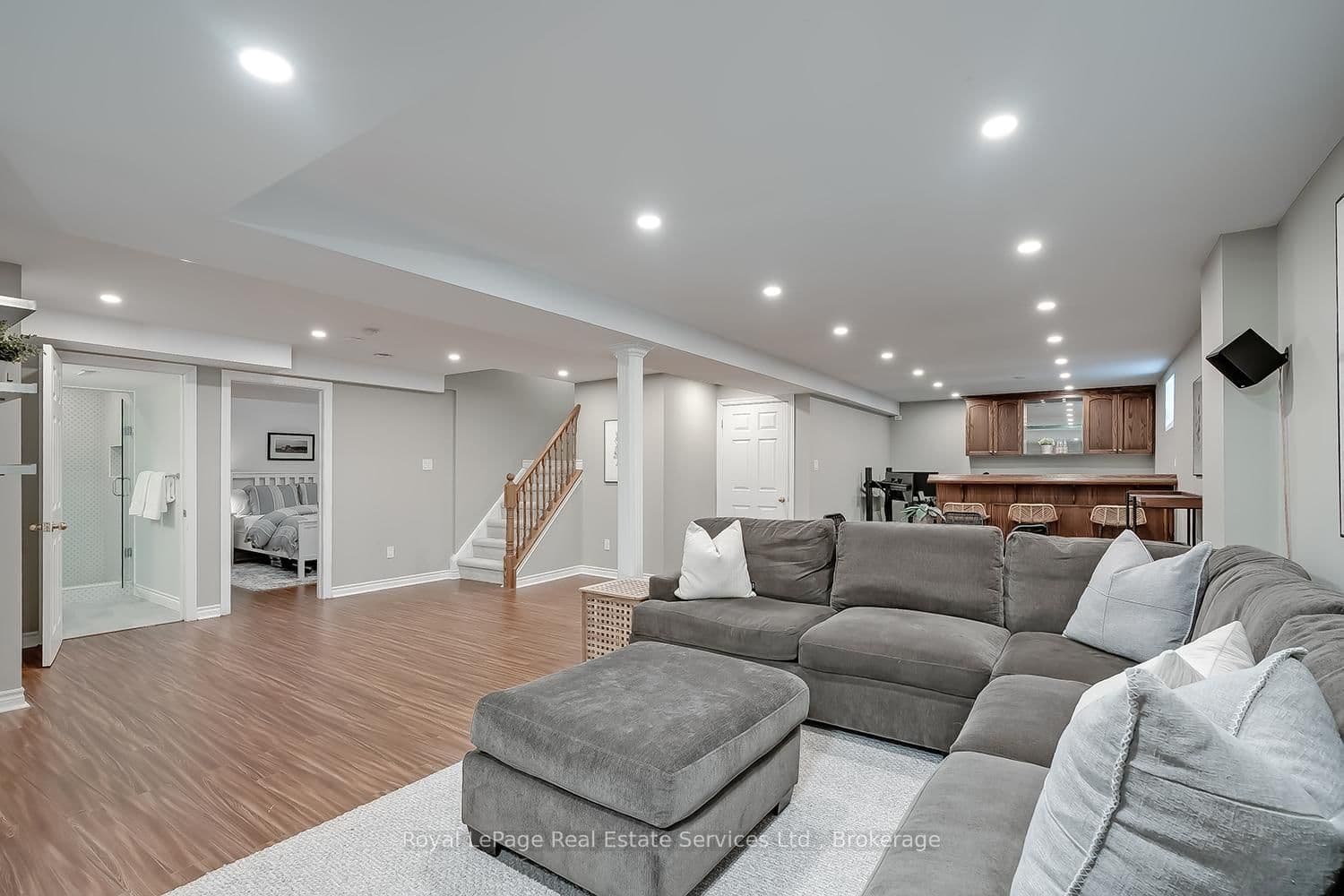 1429 Thistledown Road thumbnail 39