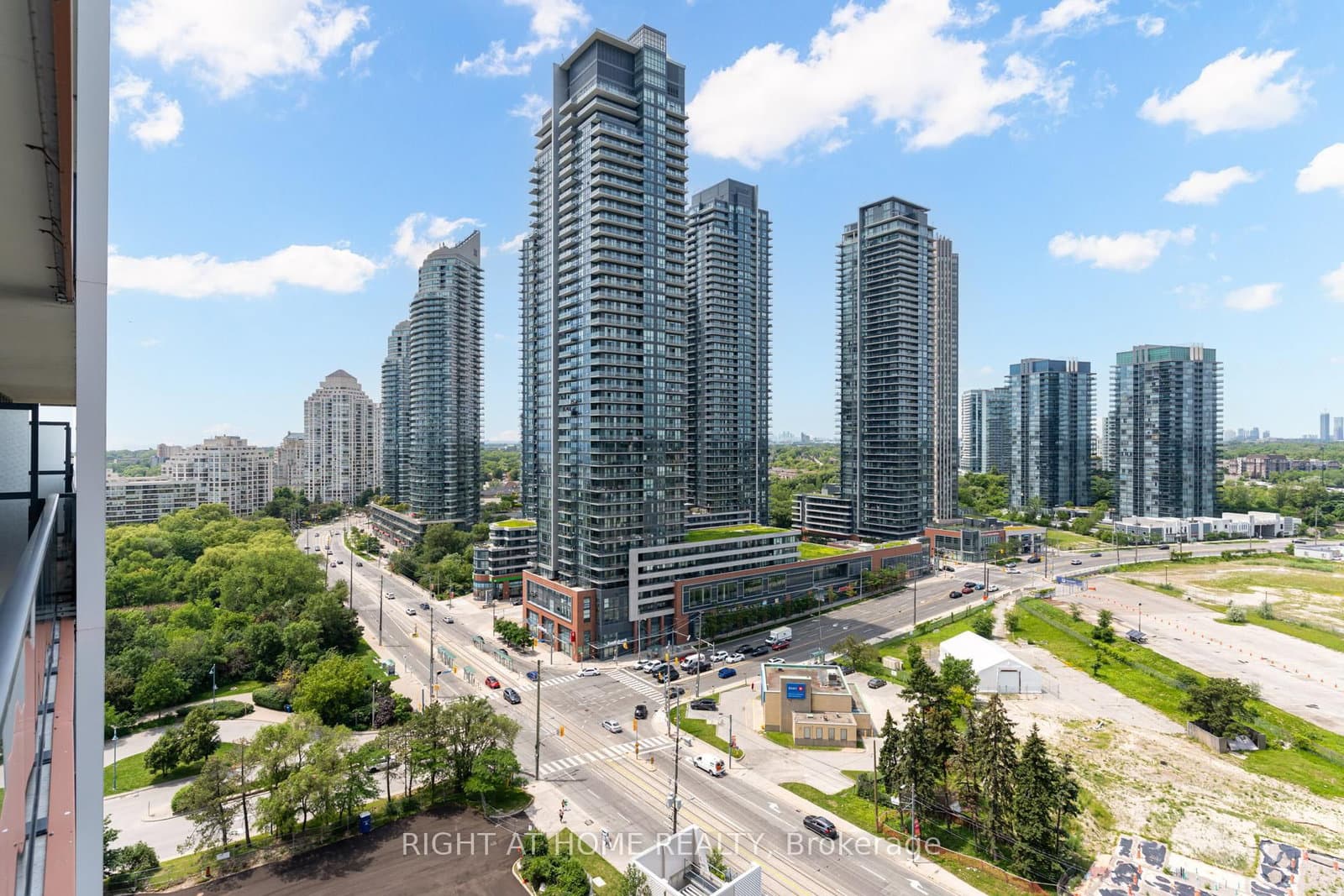 30 Shore Breeze Drive, Unit 1413 thumbnail 41