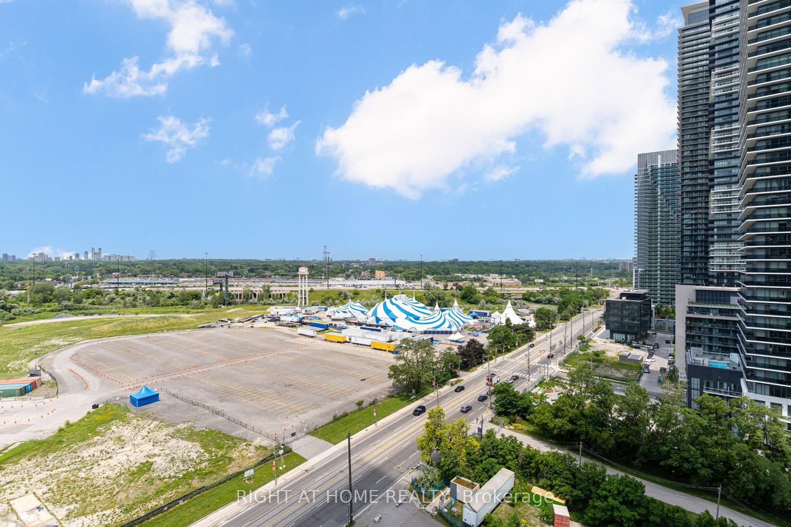 30 Shore Breeze Drive, Unit 1413 thumbnail 42