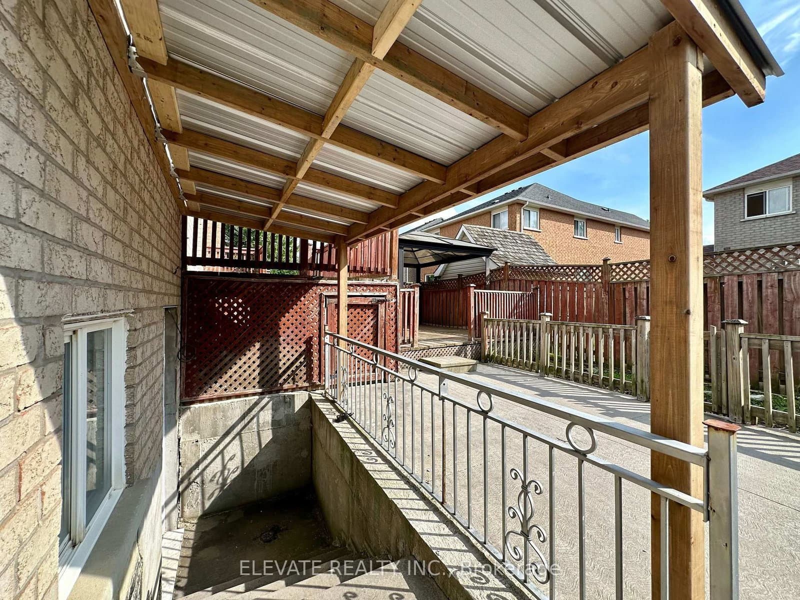 336 Edenbrook Hill Drive, Unit Basement thumbnail 14