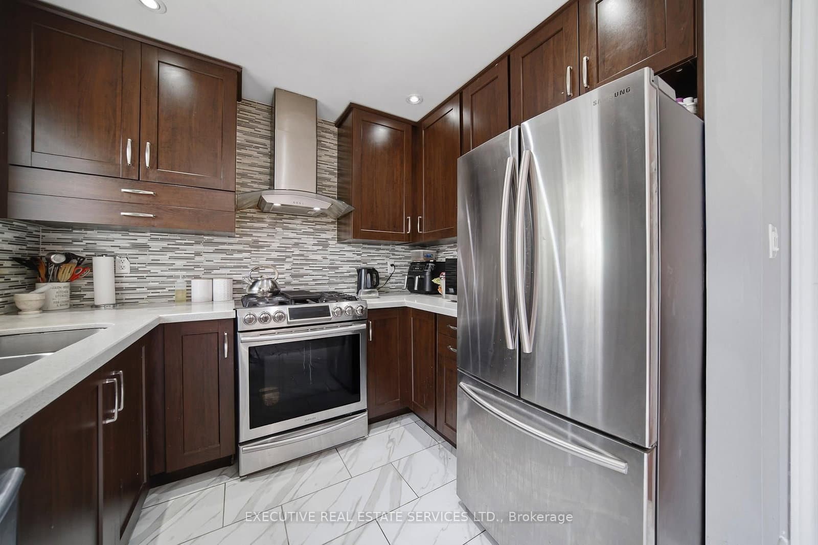 51 Worthington Avenue thumbnail 12