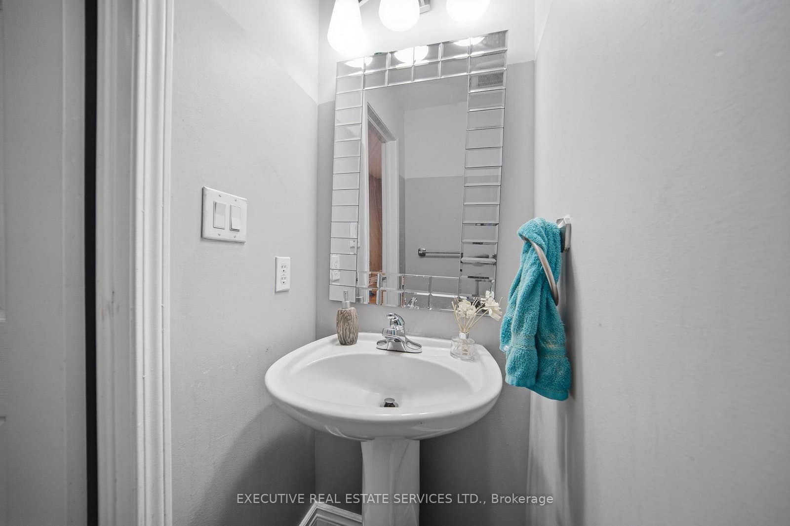 51 Worthington Avenue thumbnail 14
