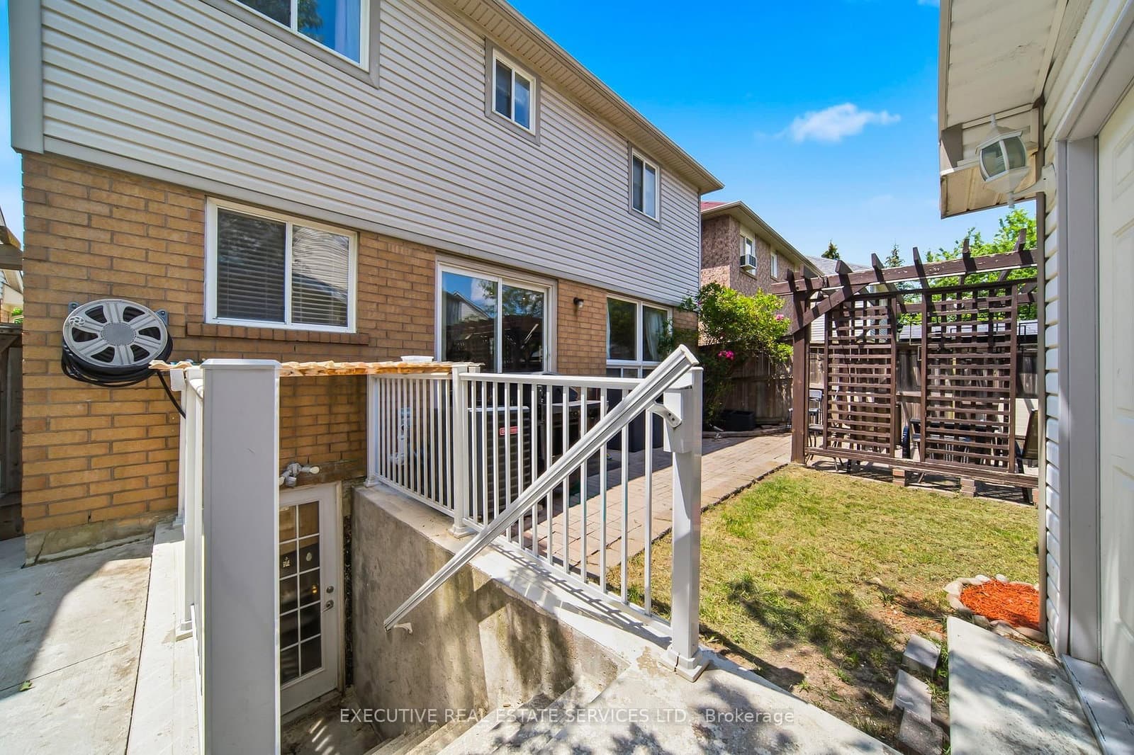 51 Worthington Avenue thumbnail 27