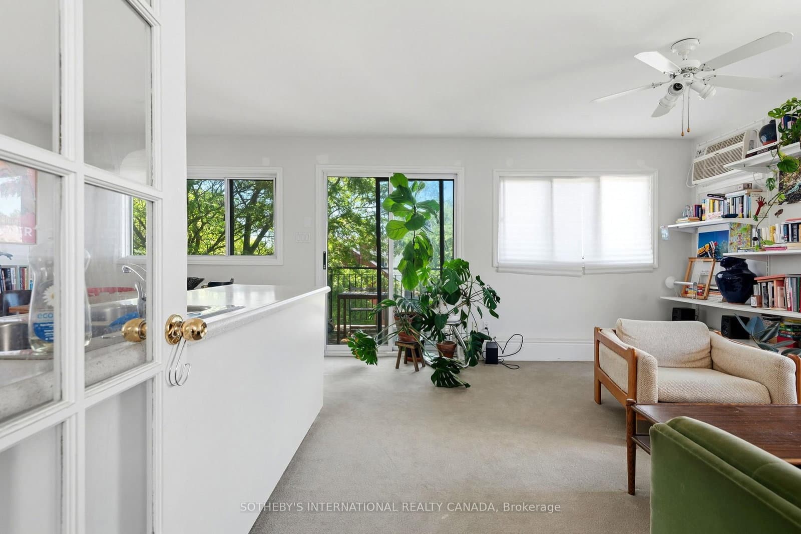 376 Sunnyside Avenue thumbnail 14