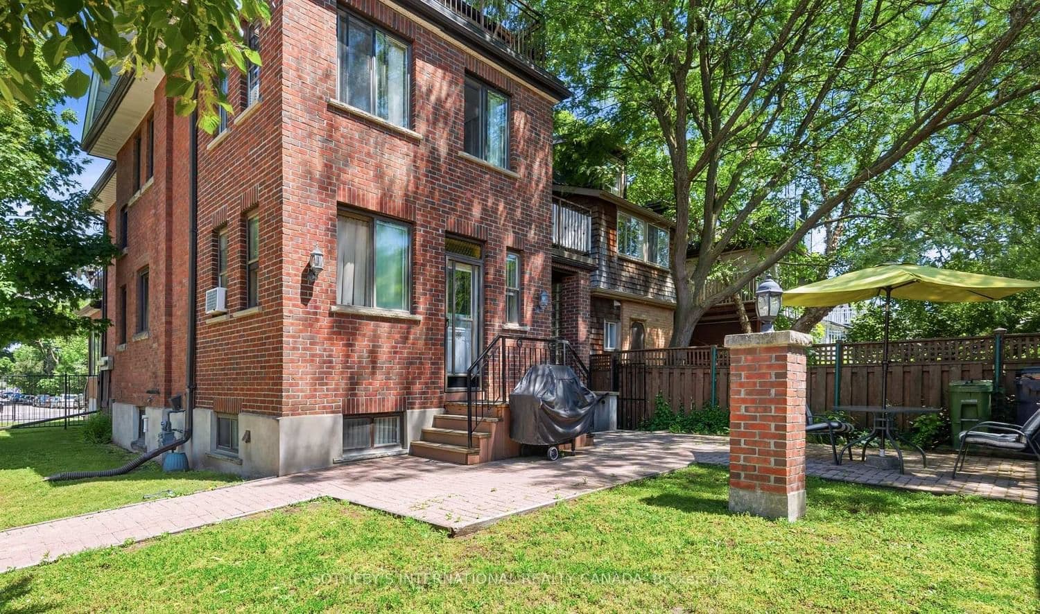 376 Sunnyside Avenue thumbnail 29