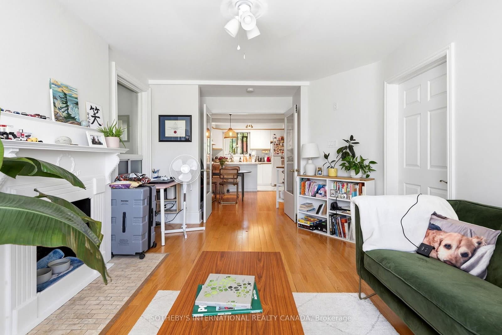 376 Sunnyside Avenue thumbnail 8
