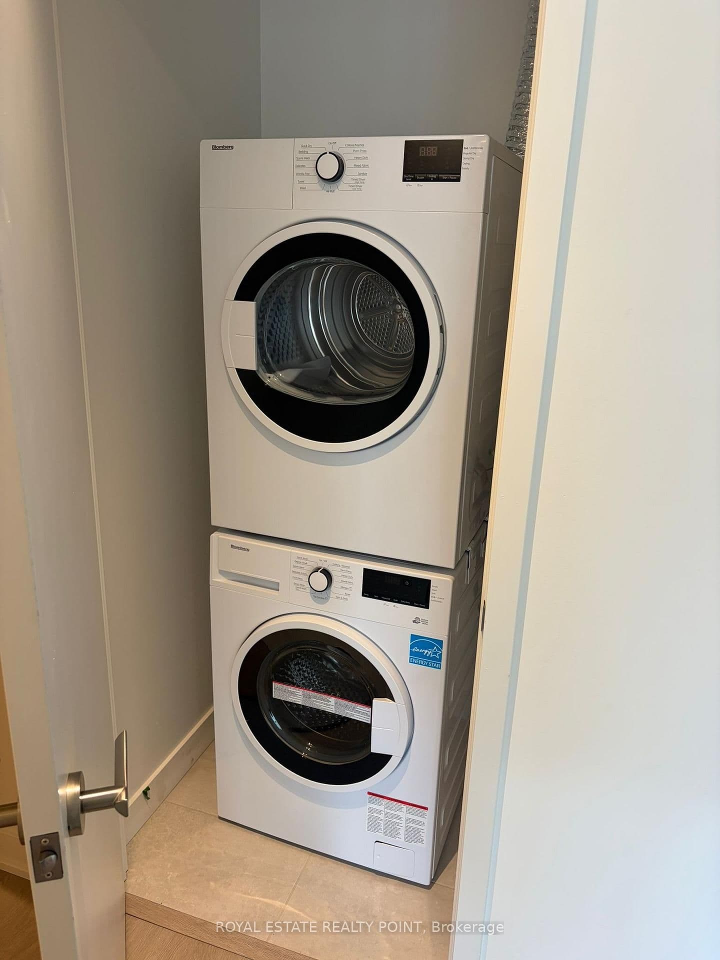 448 Burnhamthorpe Road W, Unit 4001 thumbnail 10