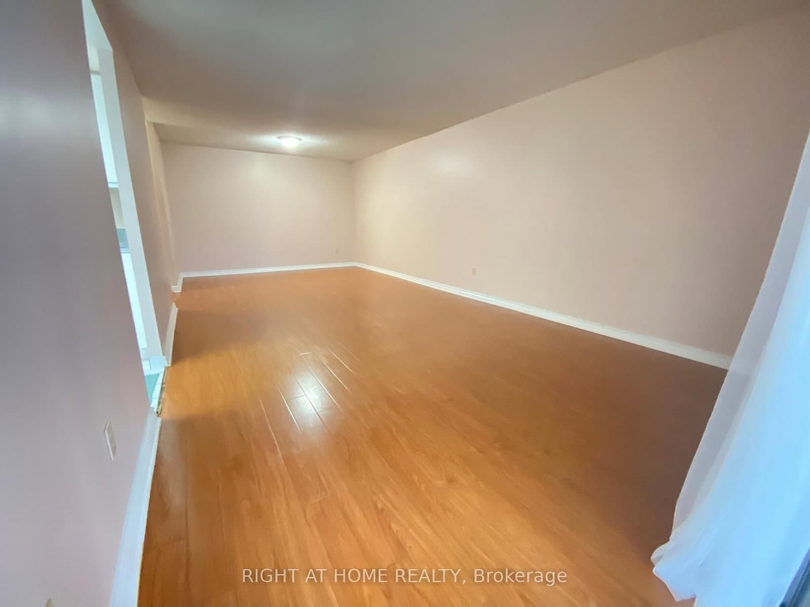 350 Webb Drive, Unit 1807 thumbnail 17