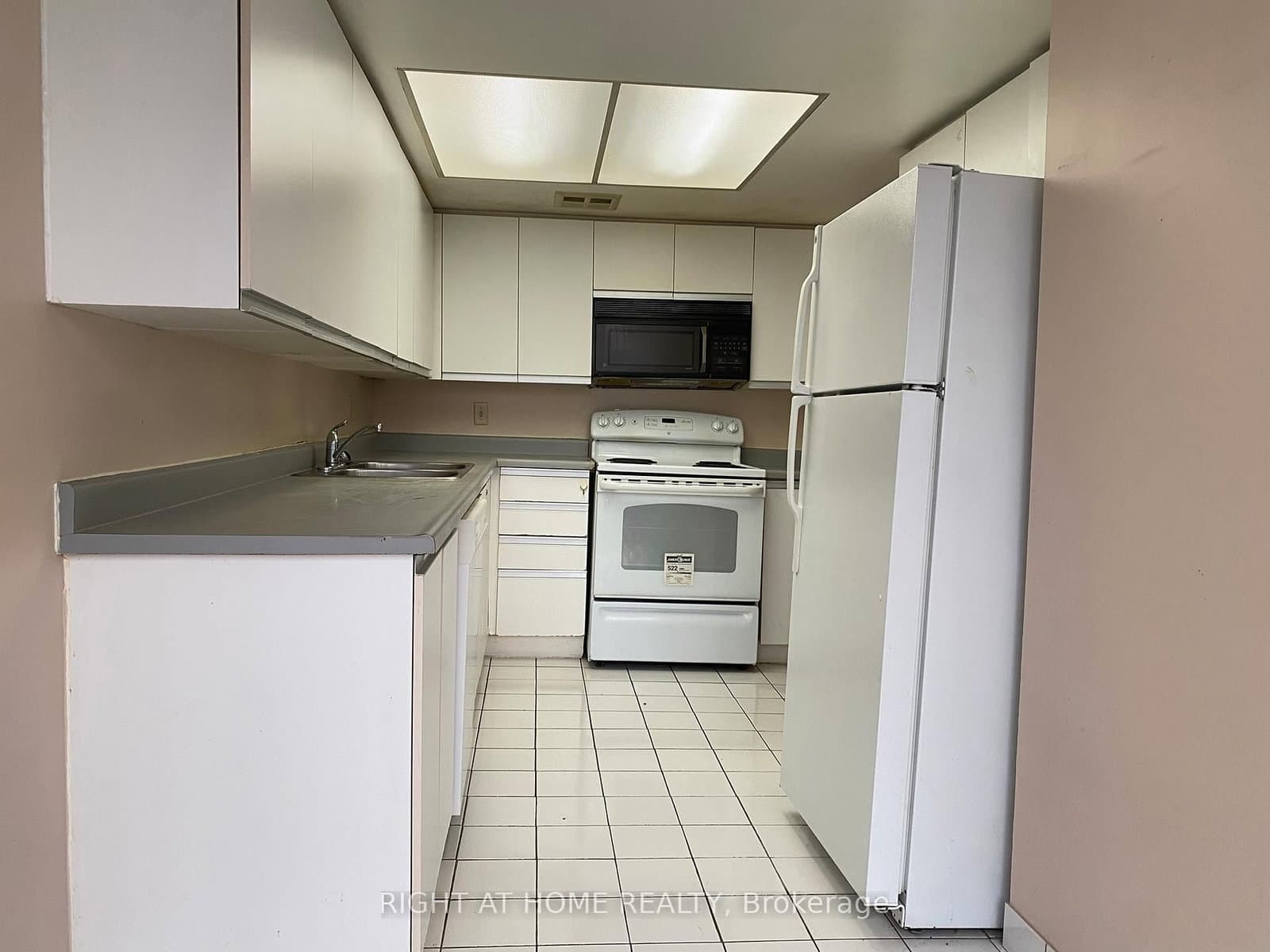 350 Webb Drive, Unit 1807 thumbnail 21