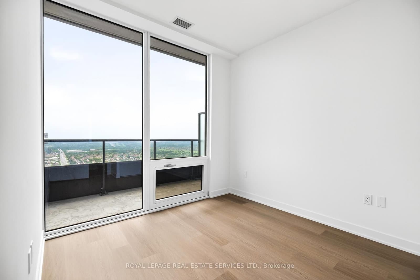 448 Burnhamthorpe Road W, Unit 5101 thumbnail 33