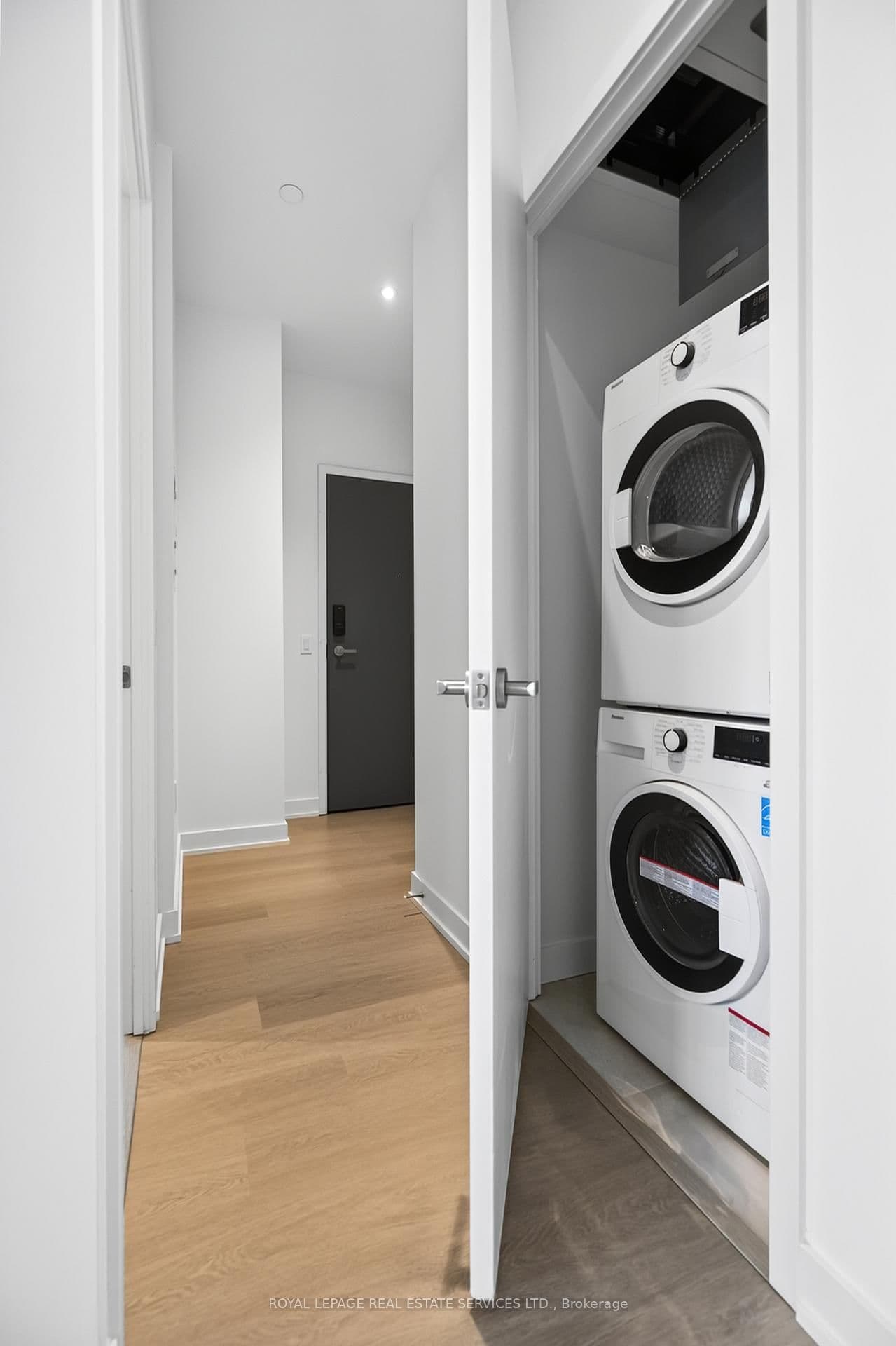 448 Burnhamthorpe Road W, Unit 5101 thumbnail 9