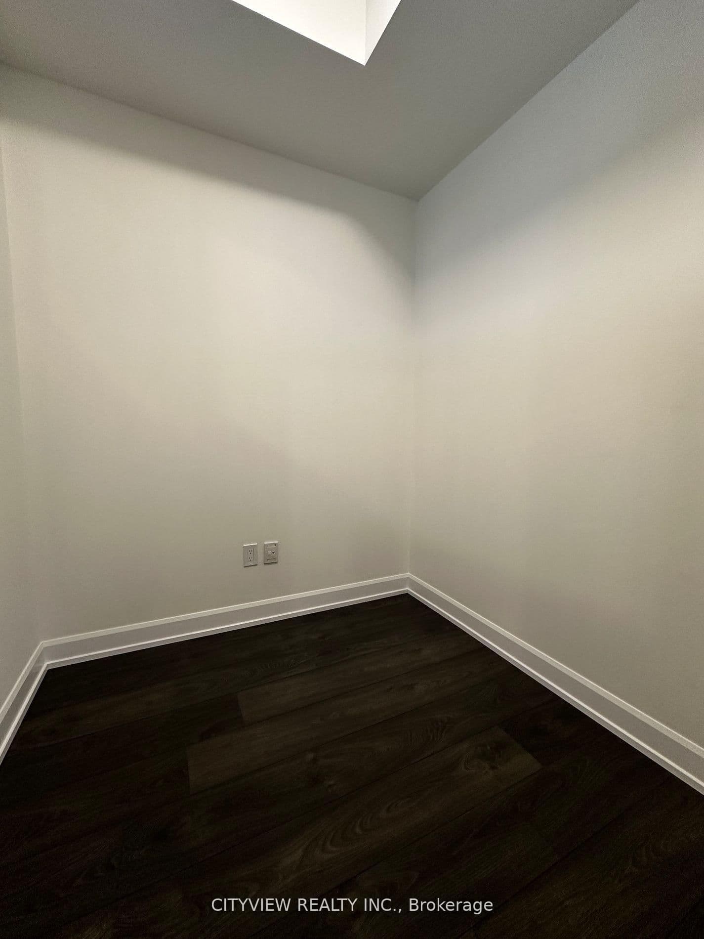 3220 William Coltson Avenue, Unit 801 thumbnail 11