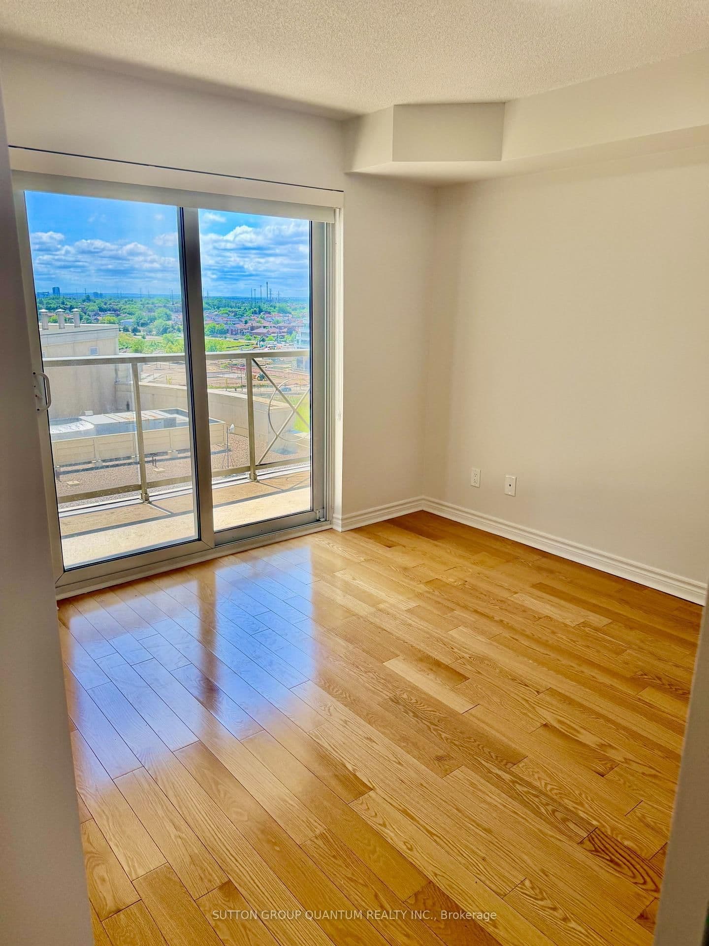 350 Princess Royal Drive, Unit 1103 thumbnail 16