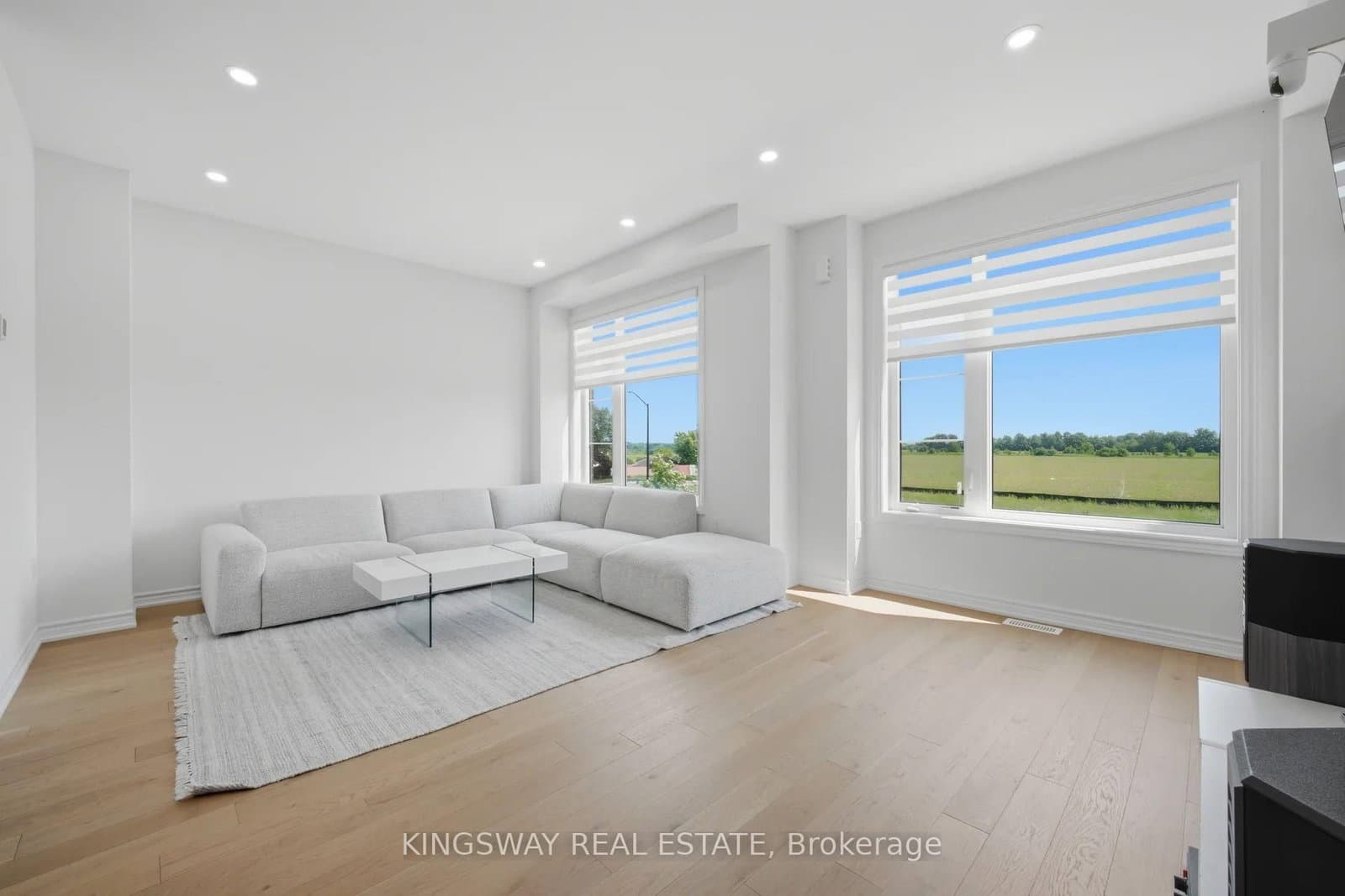 12362 Mclaughlin Road thumbnail 25