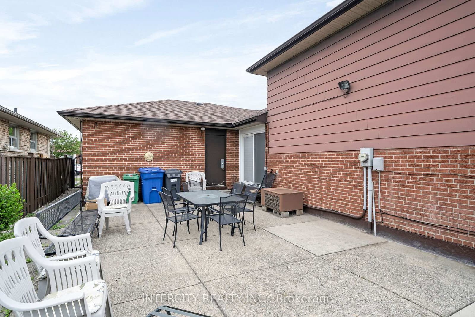 7279 Vernor Drive thumbnail 29