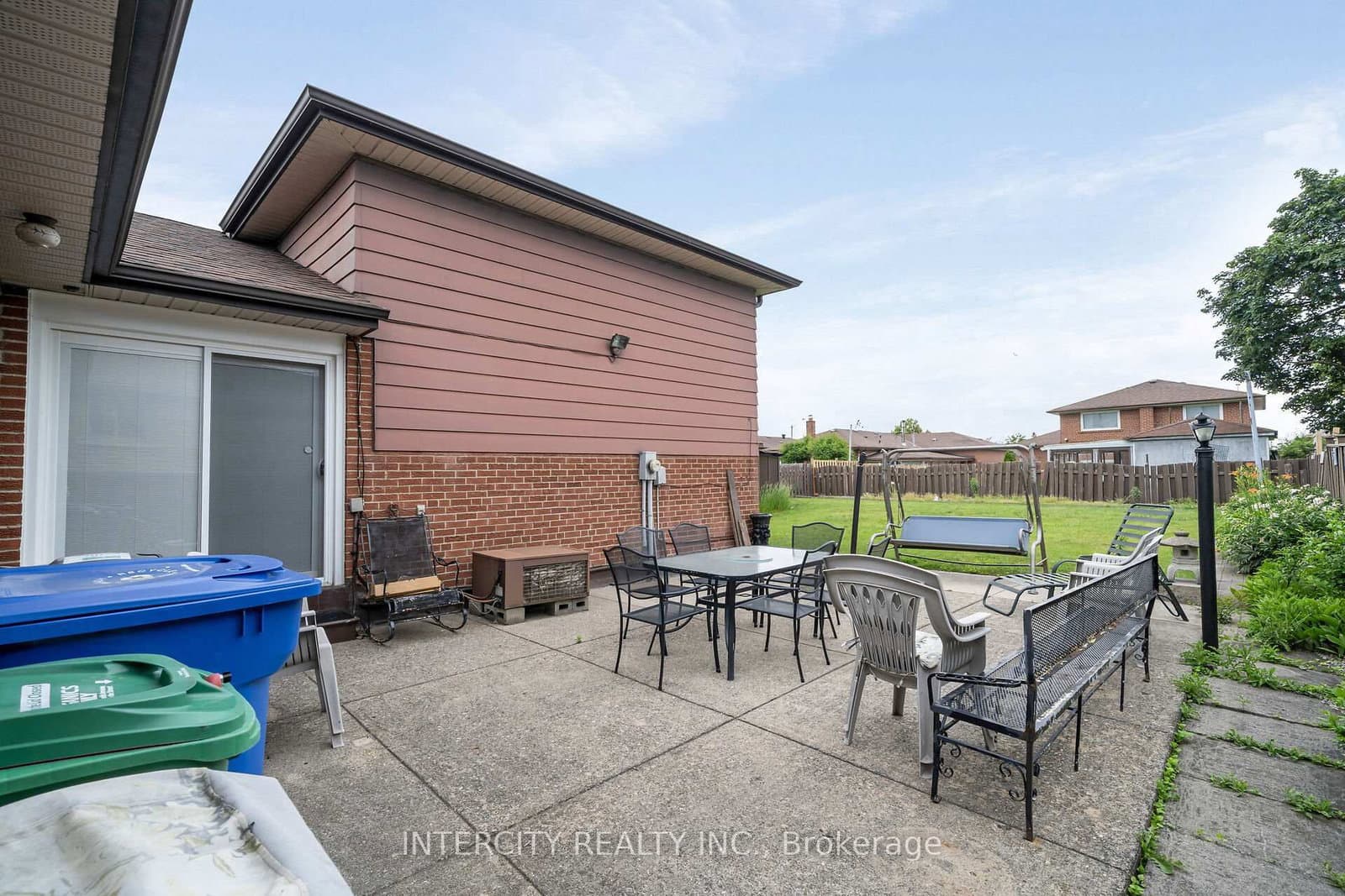 7279 Vernor Drive thumbnail 30