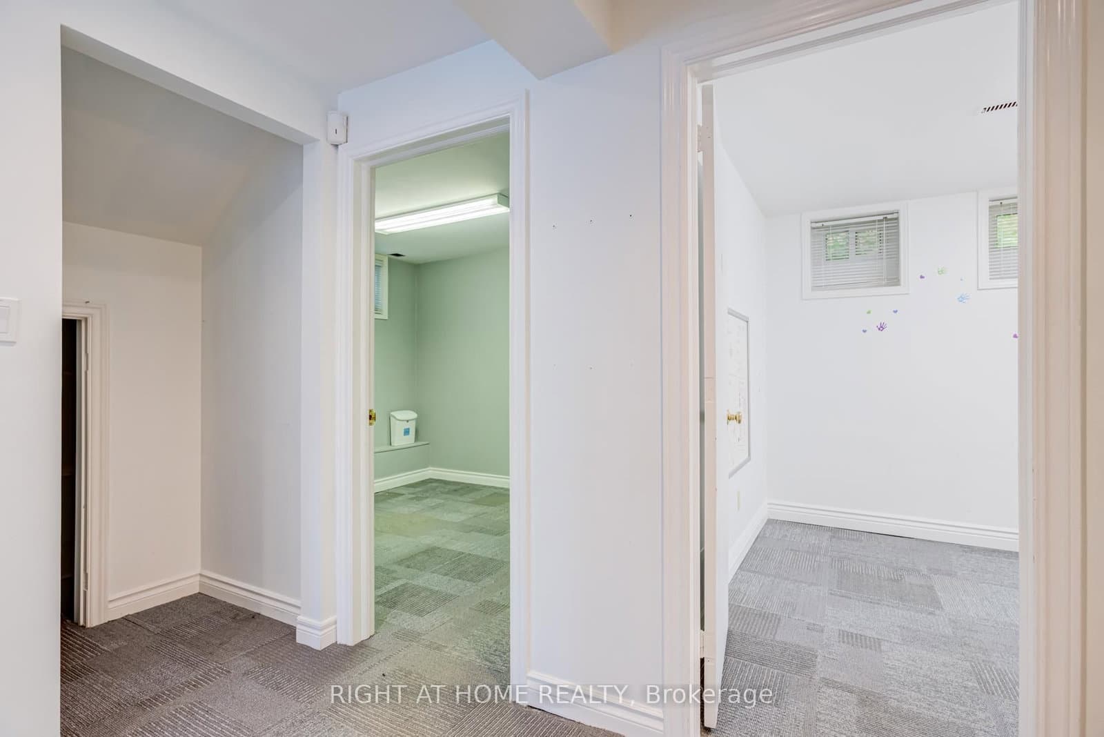1 Rathburn Road, Unit Lower Level thumbnail 11