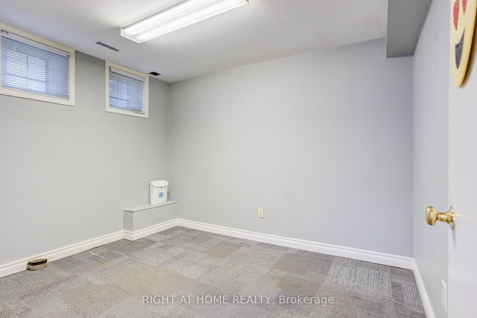 1 Rathburn Road, Unit Lower Level thumbnail 21