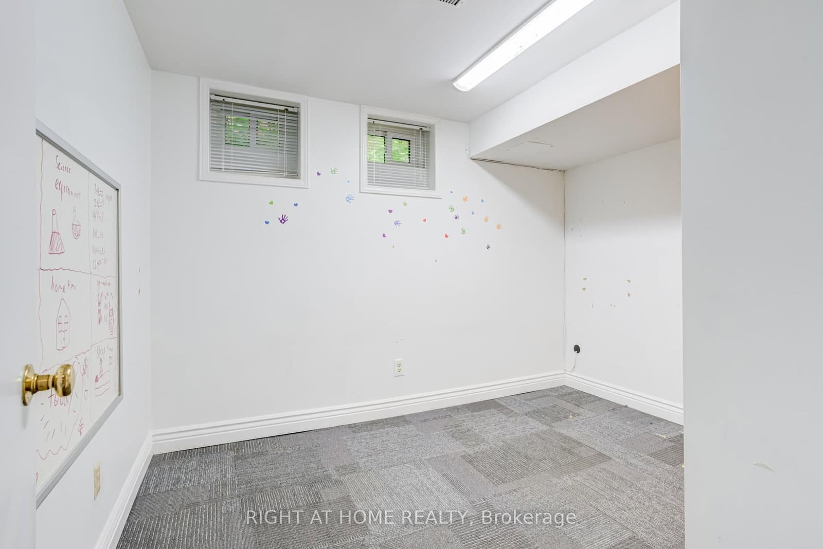 1 Rathburn Road, Unit Lower Level thumbnail 23