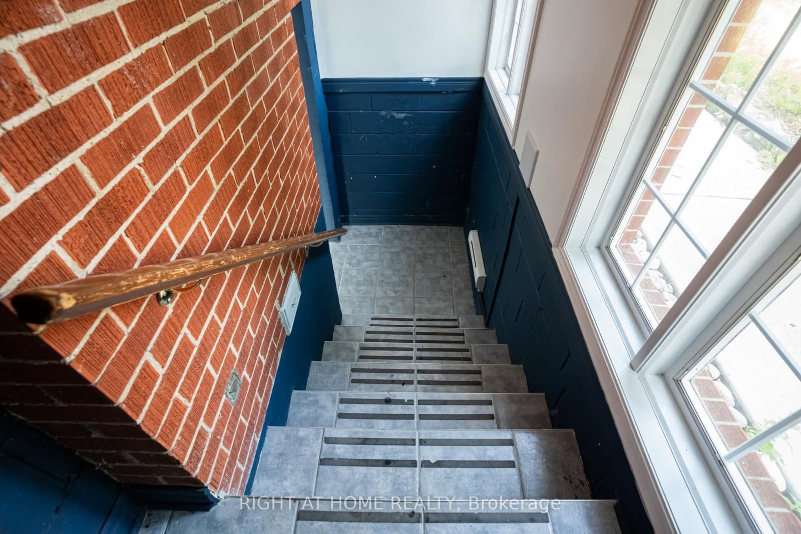 1 Rathburn Road, Unit Lower Level thumbnail 40