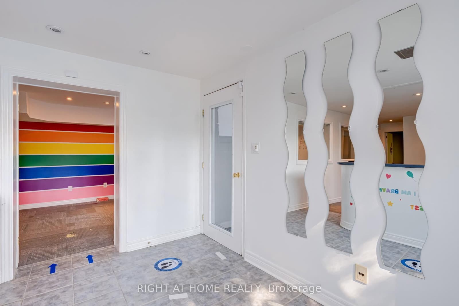 1 Rathburn Road, Unit Lower Level thumbnail 43