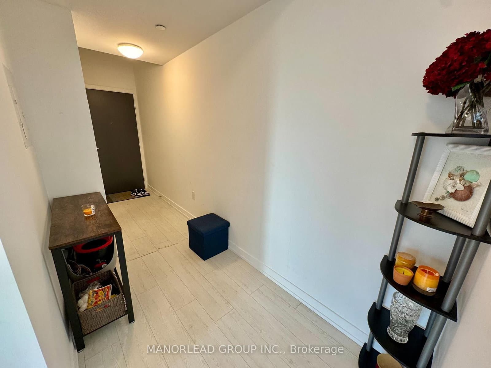 10 De Boers Drive, Unit 813 thumbnail 10