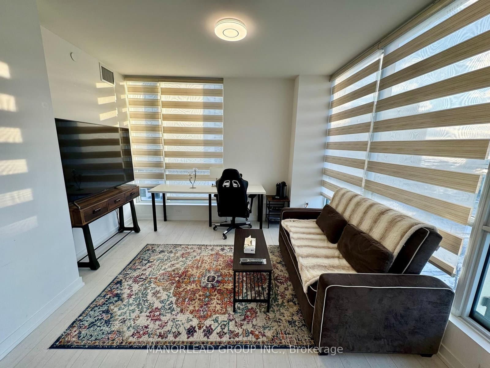 10 De Boers Drive, Unit 813 thumbnail 6