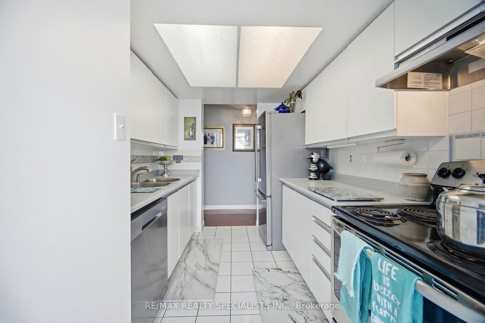 5 Rowntree Road N, Unit 805 thumbnail 17