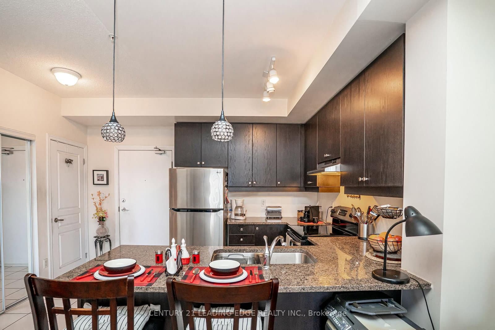 570 Lolita Gardens, Unit 421 thumbnail 13