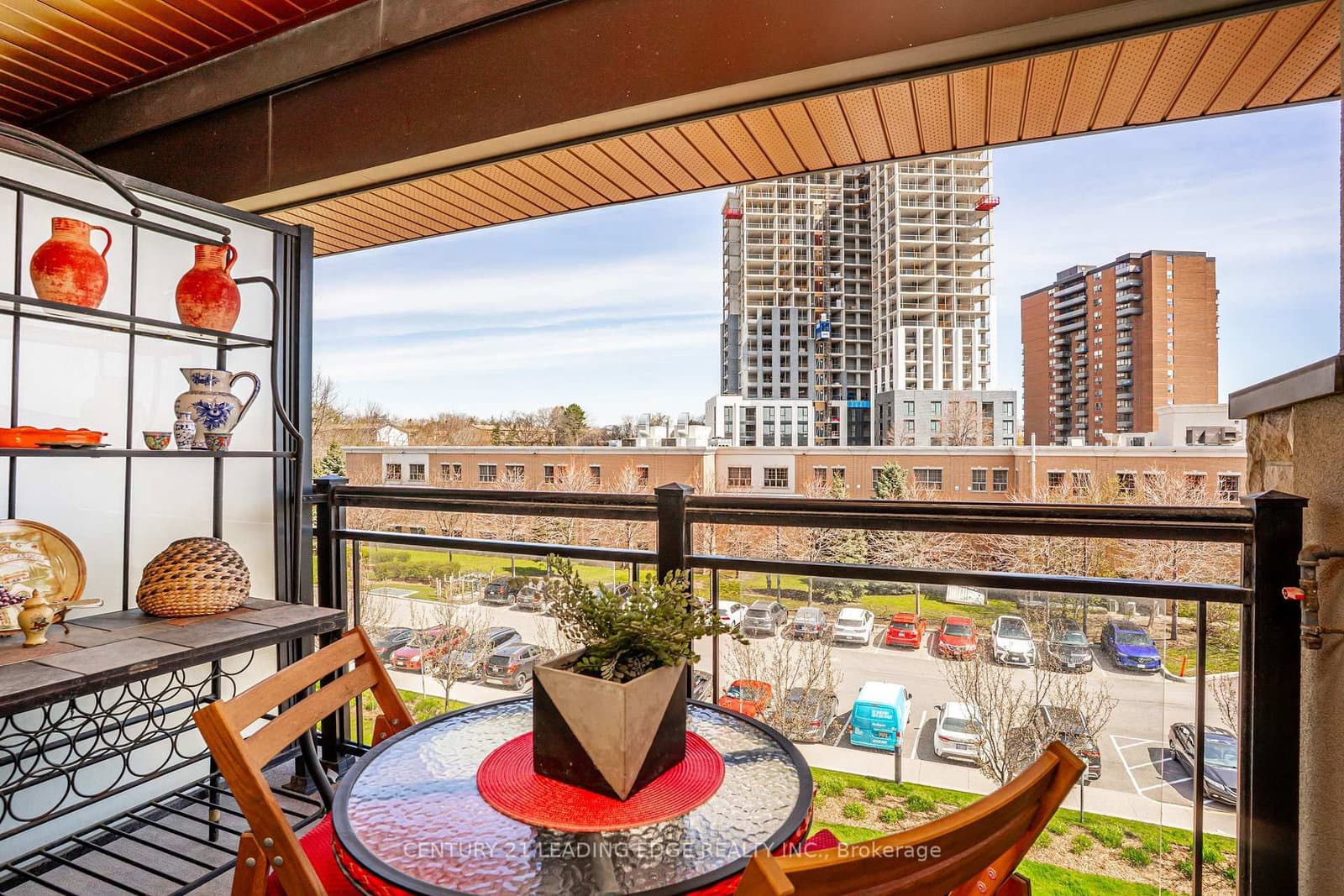 570 Lolita Gardens, Unit 421 thumbnail 18