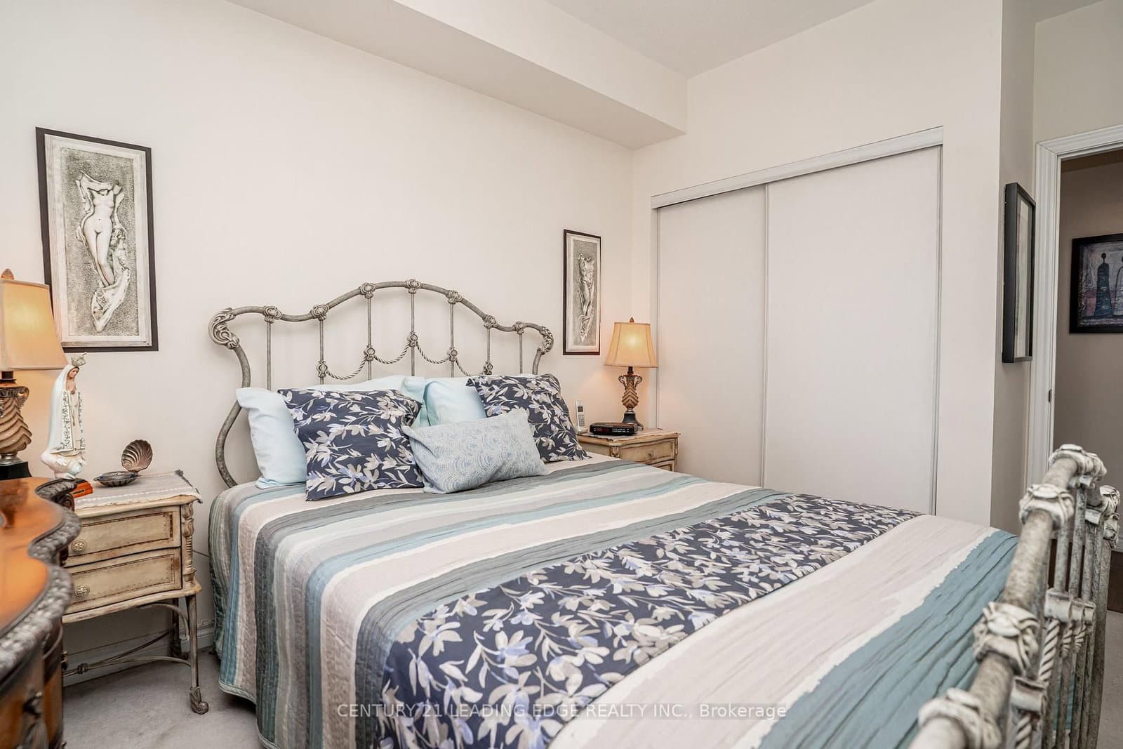 570 Lolita Gardens, Unit 421 thumbnail 23