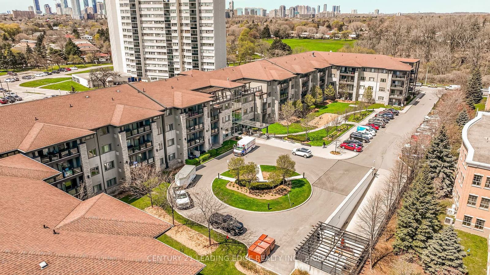 570 Lolita Gardens, Unit 421 thumbnail 35