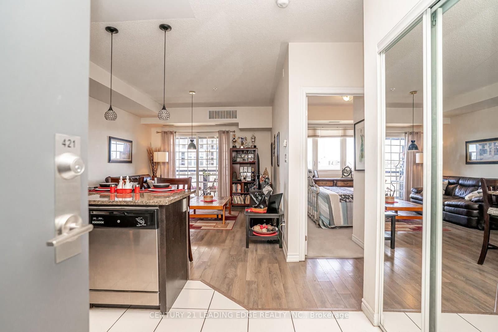 570 Lolita Gardens, Unit 421 thumbnail 8