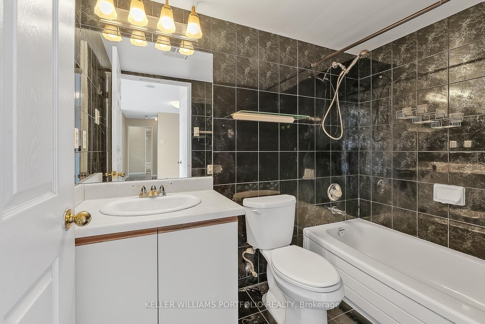 400 Webb Drive, Unit 1402 thumbnail 15