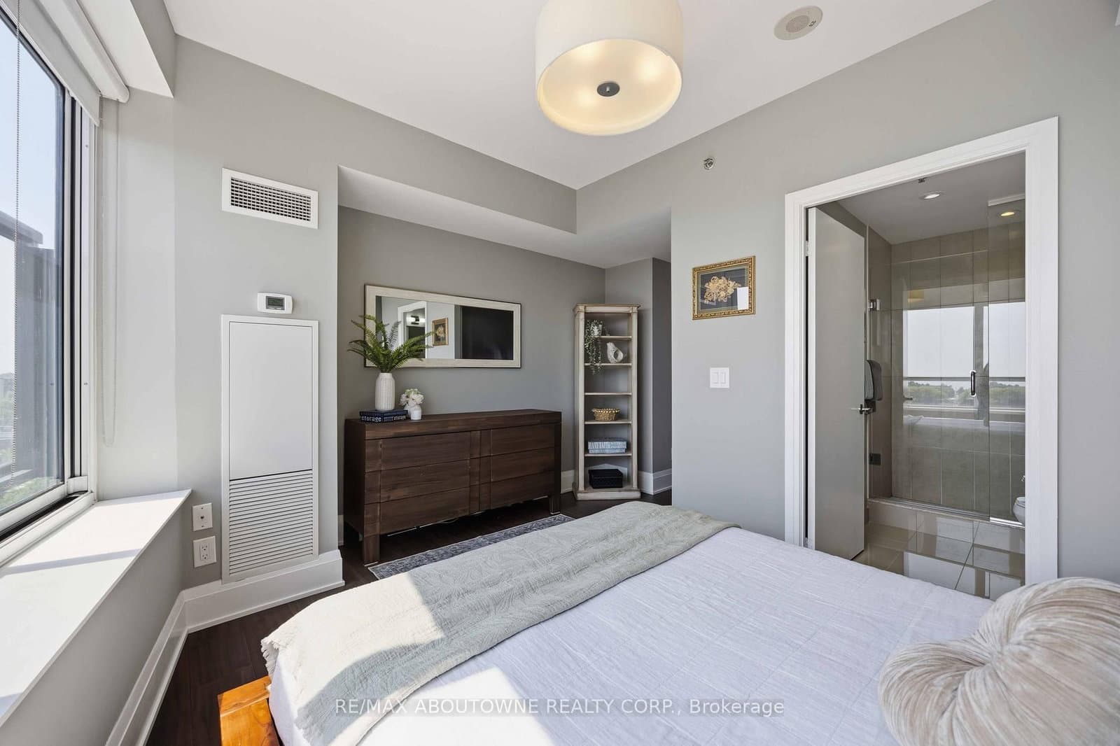 11 Superior Avenue, Unit 904 thumbnail 27