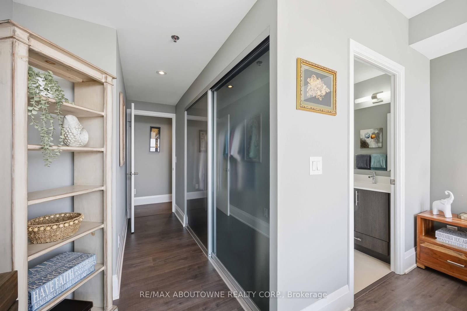 11 Superior Avenue, Unit 904 thumbnail 29
