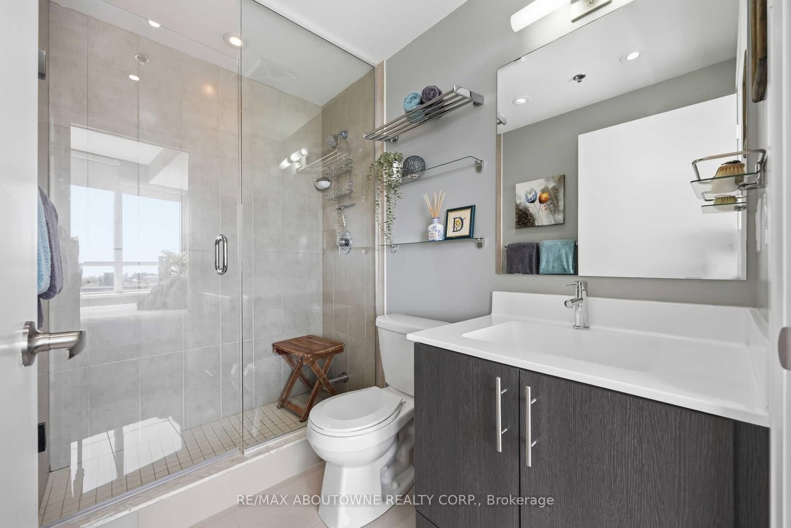11 Superior Avenue, Unit 904 thumbnail 30