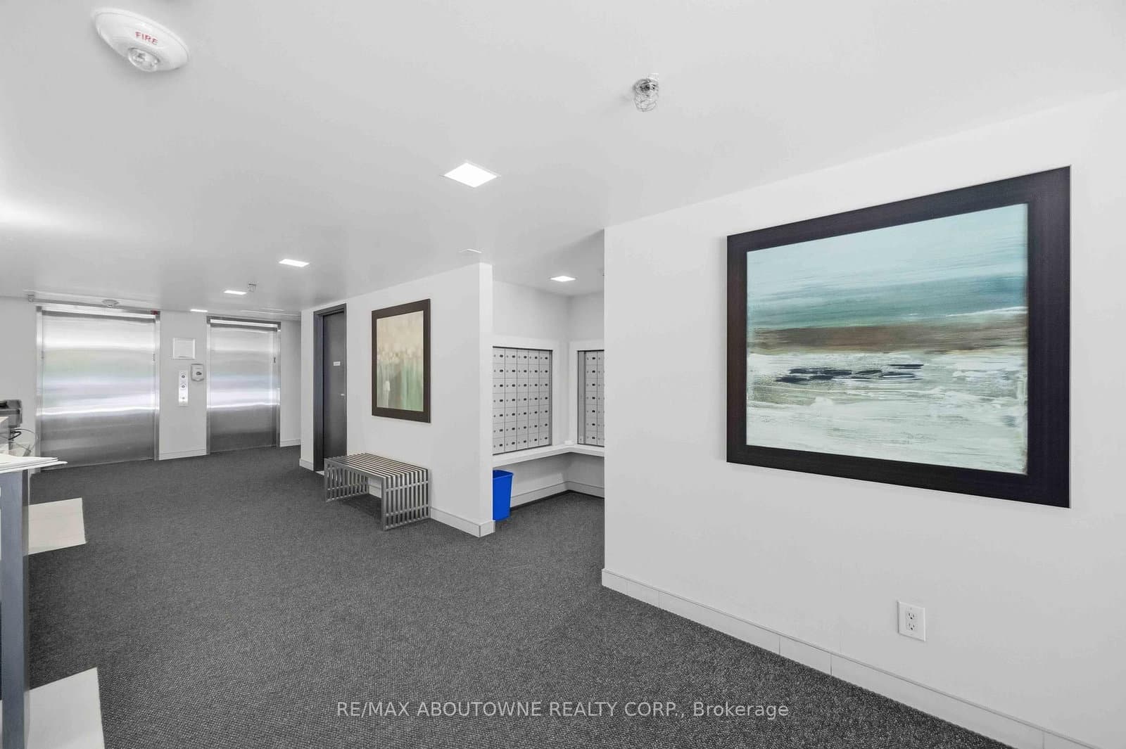 11 Superior Avenue, Unit 904 thumbnail 4