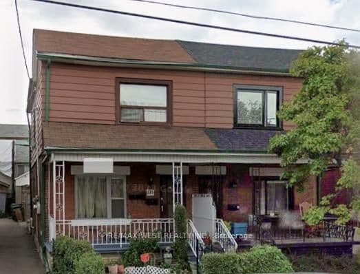 131 Kane Avenue - Image 1