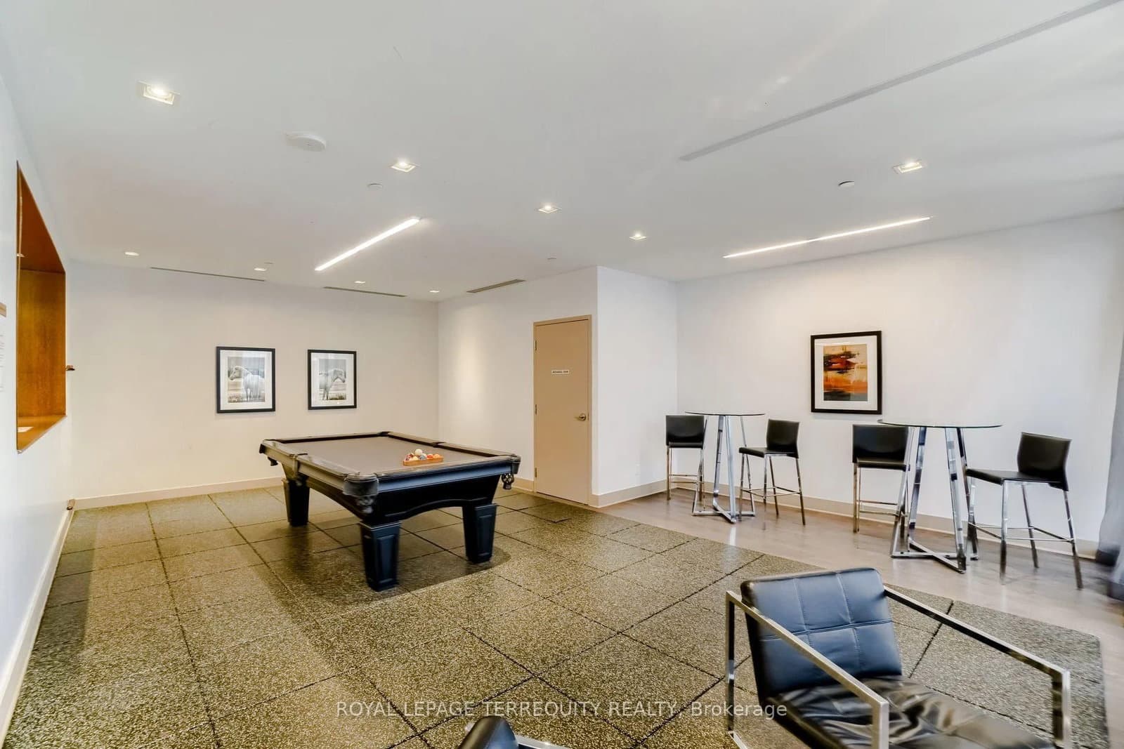 75 Eglinton Avenue W, Unit 703 thumbnail 48