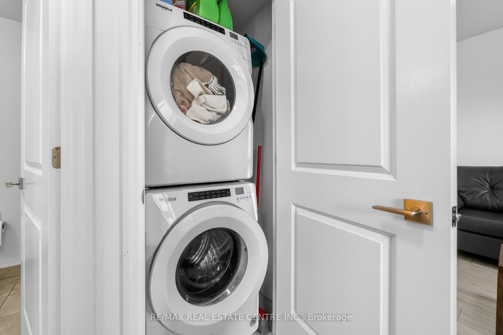 30 Elm Drive, Unit 610 thumbnail 25