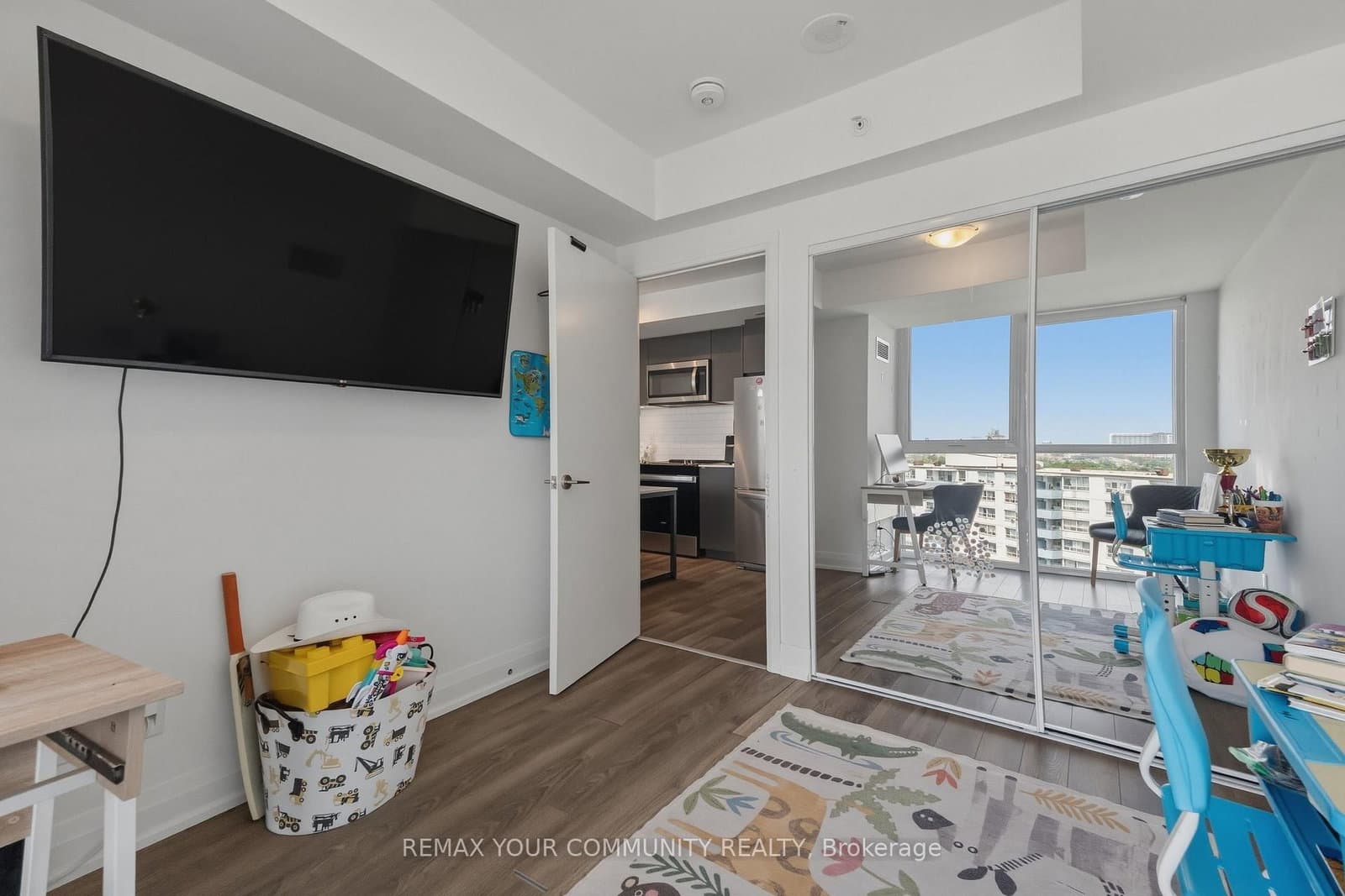 1461 Lawrence Avenue, Unit 1504 thumbnail 25