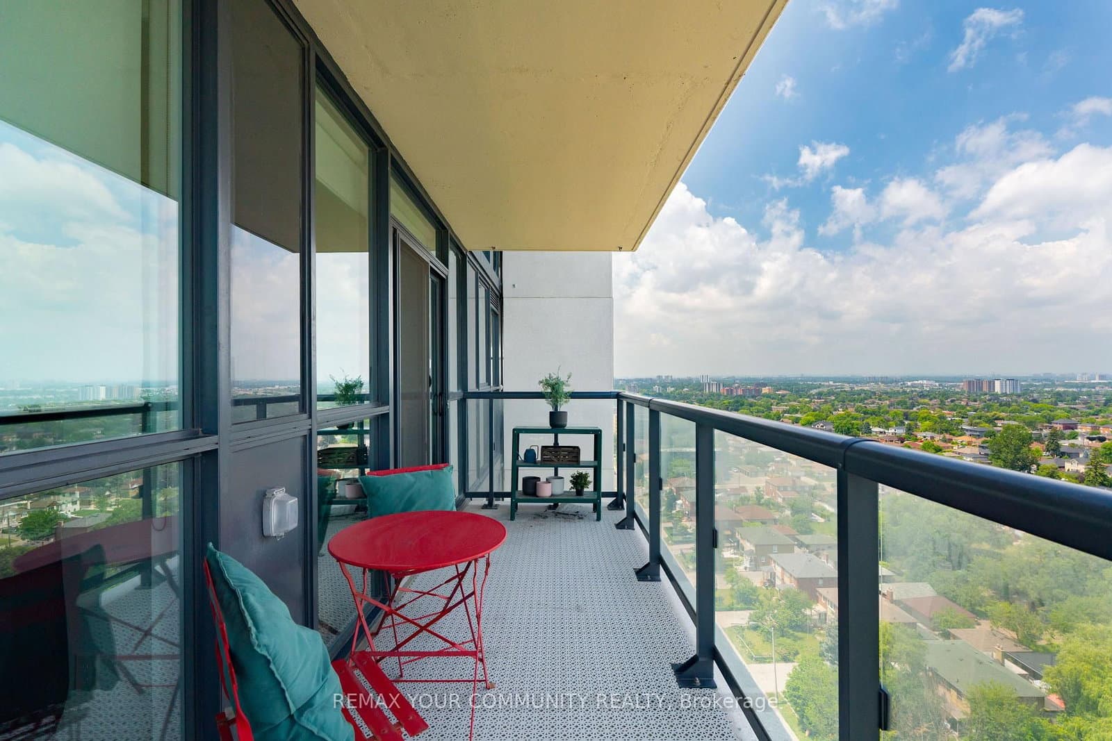 1461 Lawrence Avenue, Unit 1504 thumbnail 30