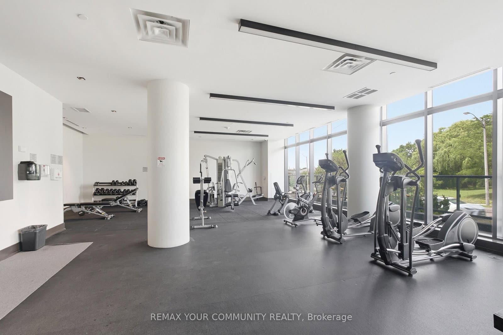 1461 Lawrence Avenue, Unit 1504 thumbnail 31